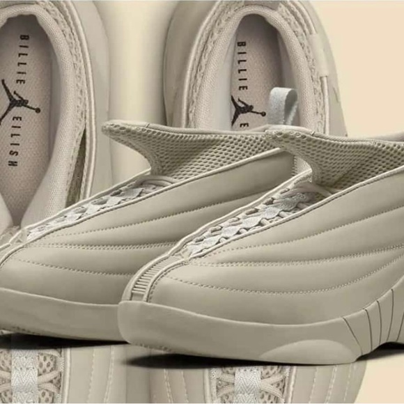 Jordan Billie eilish - Picture 2 of 2